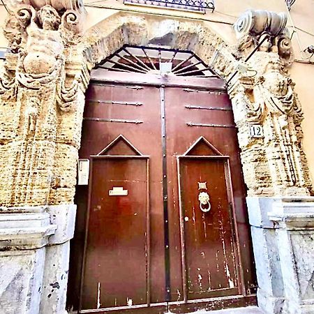 Palazzo Barone Muzio Apartment Palermo Bagian luar foto