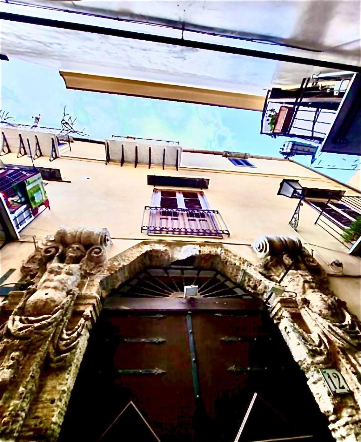 Palazzo Barone Muzio Apartment Palermo Bagian luar foto