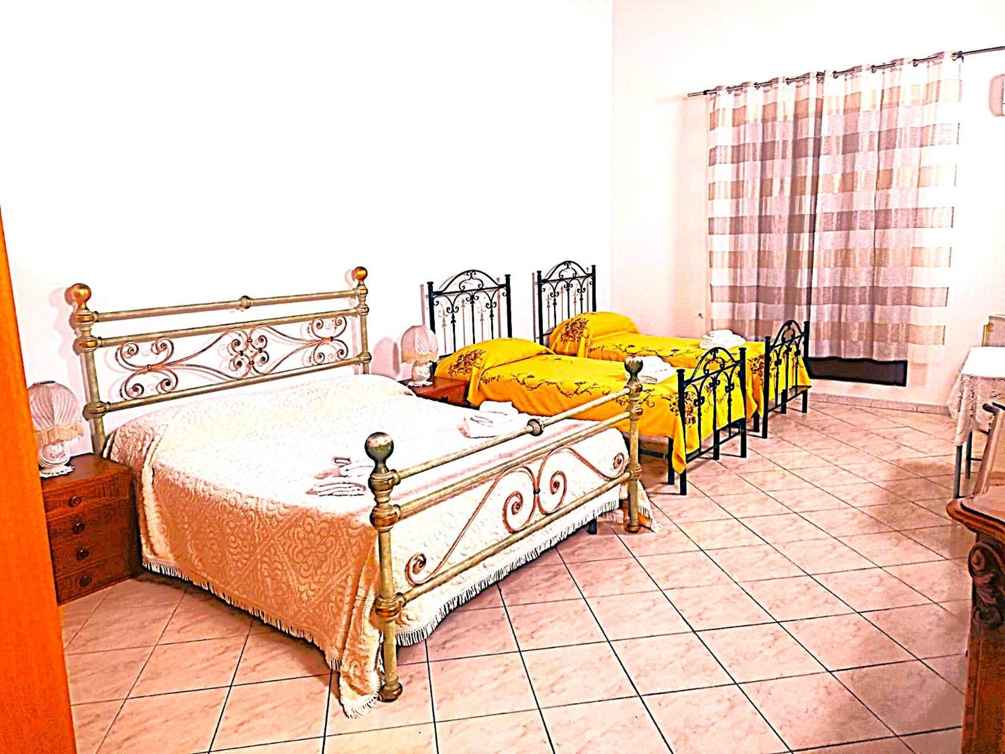 Palazzo Barone Muzio Apartment Palermo Bagian luar foto